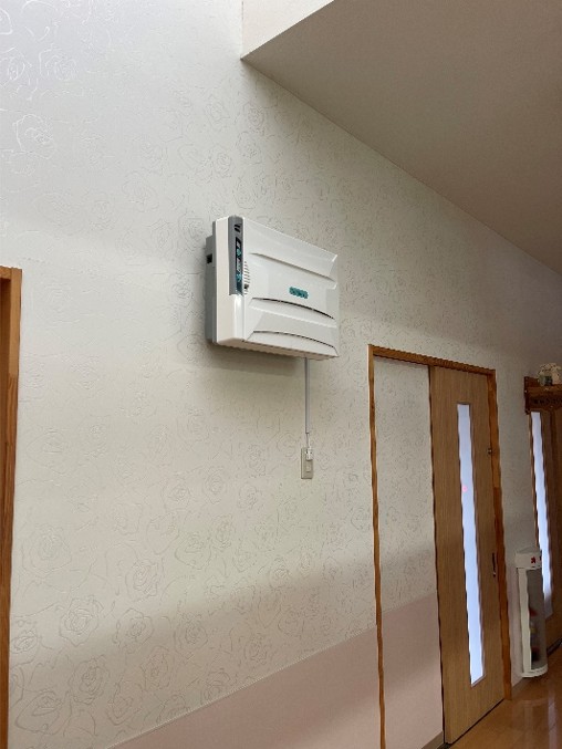 青森県　おいらせ町　廊下